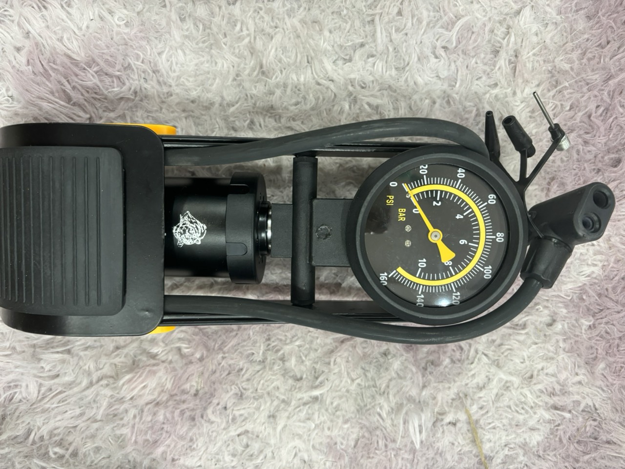 Bơm Xe Tiger đạp chân 1 ống 5512