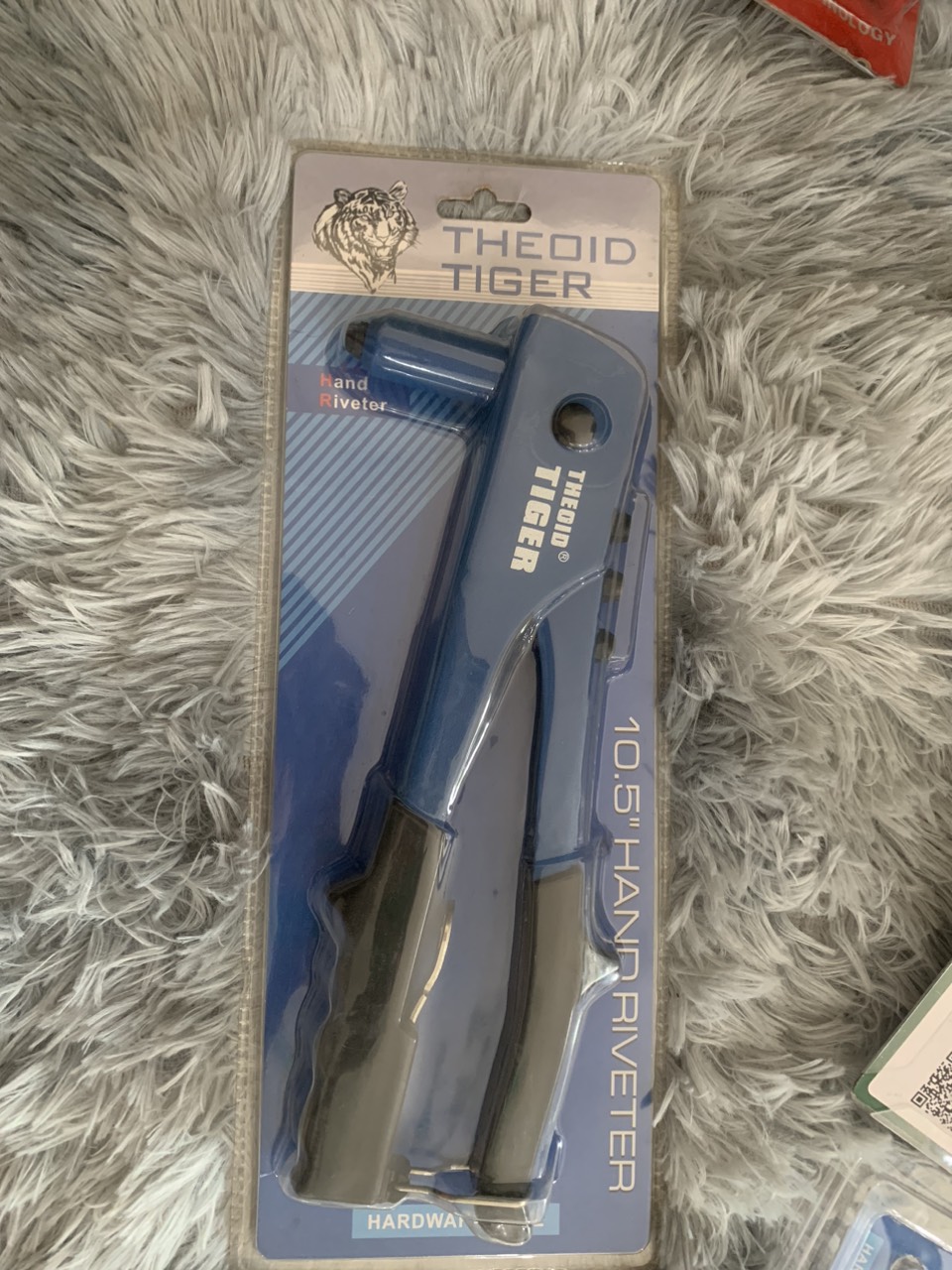 Kìm Rive Tiger Xanh vỉ cứng